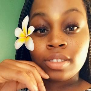 Meet your Posher, Denischia